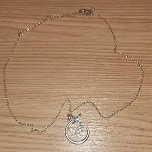 Silver avon Necklace